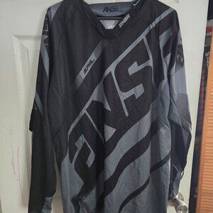3 MOTOCROSS JERSEYS FLY AND ANSWER